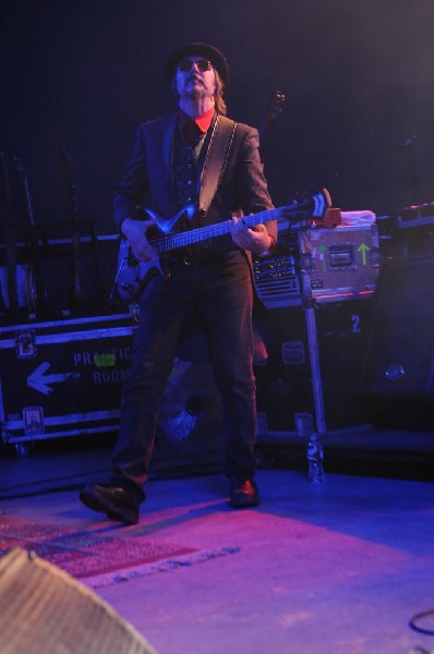Les Claypool at Stubb's BarBQ, Austin, Texas 04/19/10