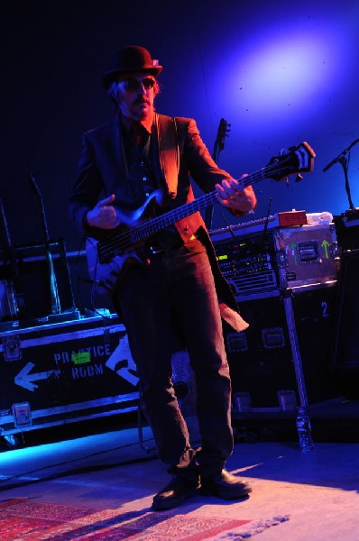 Les Claypool at Stubb's BarBQ, Austin, Texas 04/19/10