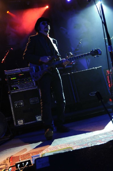 Les Claypool at Stubb's BarBQ, Austin, Texas 04/19/10