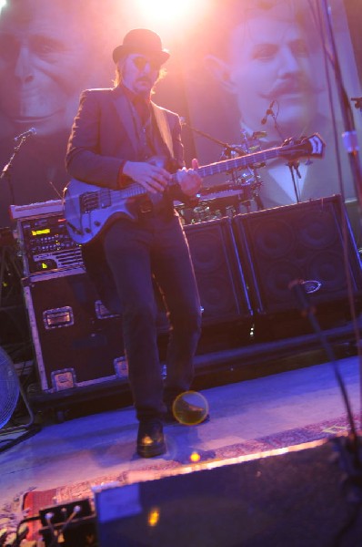 Les Claypool at Stubb's BarBQ, Austin, Texas 04/19/10