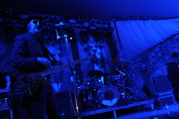 Les Claypool at Stubb's BarBQ, Austin, Texas 04/19/10