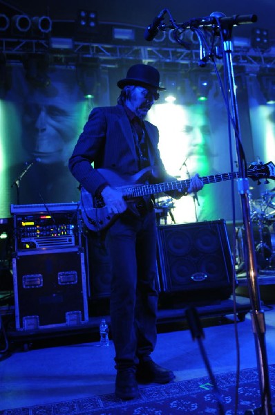 Les Claypool at Stubb's BarBQ, Austin, Texas 04/19/10
