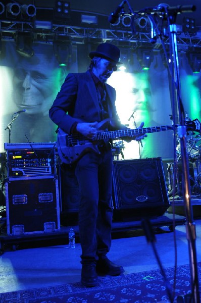 Les Claypool at Stubb's BarBQ, Austin, Texas 04/19/10