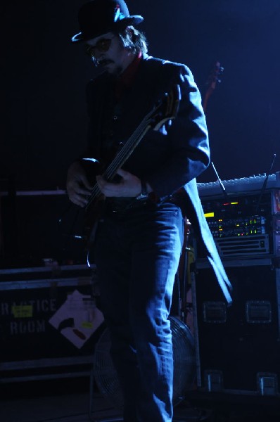 Les Claypool at Stubb's BarBQ, Austin, Texas 04/19/10