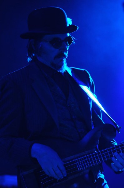 Les Claypool at Stubb's BarBQ, Austin, Texas 04/19/10