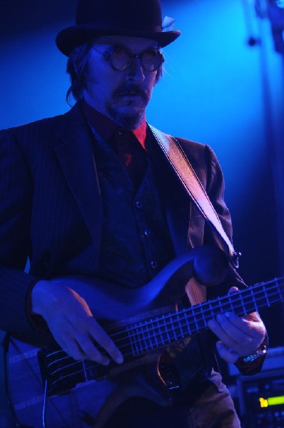 Les Claypool at Stubb's BarBQ, Austin, Texas 04/19/10