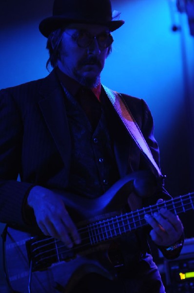 Les Claypool at Stubb's BarBQ, Austin, Texas 04/19/10