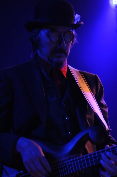 Les Claypool at Stubb's BarBQ, Austin, Texas 04/19/10