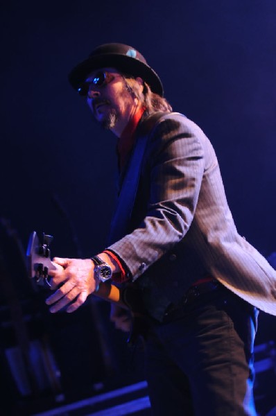 Les Claypool at Stubb's BarBQ, Austin, Texas 04/19/10