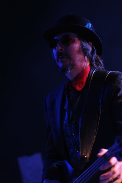 Les Claypool at Stubb's BarBQ, Austin, Texas 04/19/10