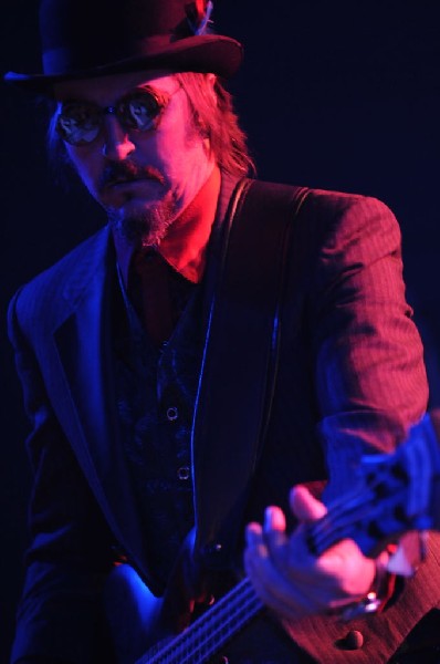 Les Claypool at Stubb's BarBQ, Austin, Texas 04/19/10