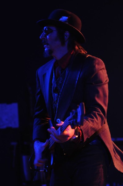 Les Claypool at Stubb's BarBQ, Austin, Texas 04/19/10