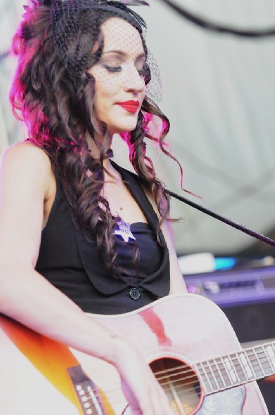 Lindi Ortega at Stubb's BarBQ, Austin, Texas 05/06/12