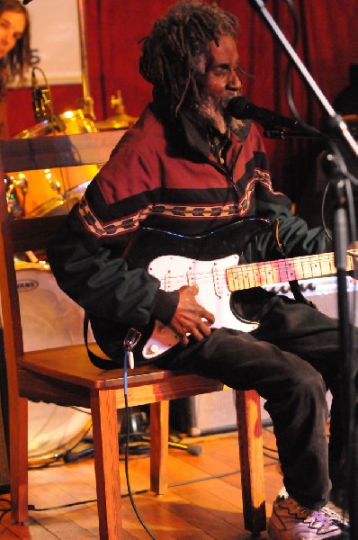 Little Joe Washington at Lamberts's BarBQ, Austin, Tx