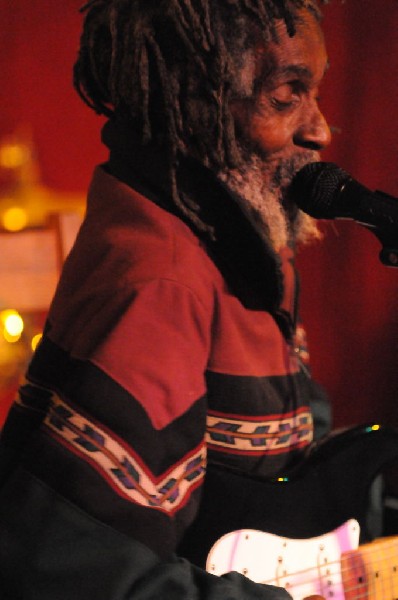 Little Joe Washington at Lamberts's BarBQ, Austin, Tx