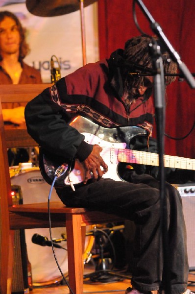 Little Joe Washington at Lamberts's BarBQ, Austin, Tx