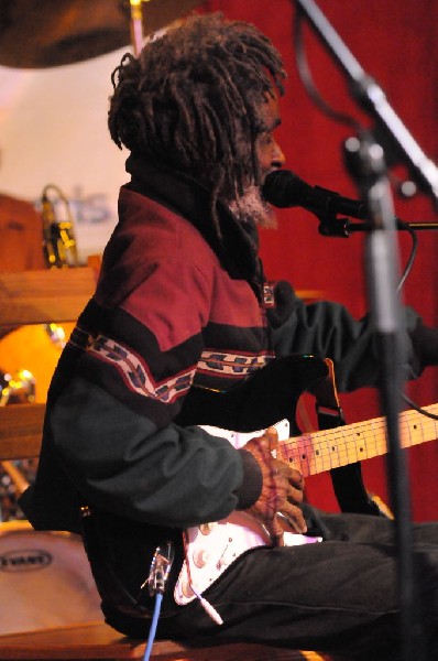 Little Joe Washington at Lamberts's BarBQ, Austin, Tx