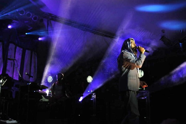 Matisyahu at Stubb's BarBQ, Austin, Texas 08/18/10 - photo by Jeff Barringe