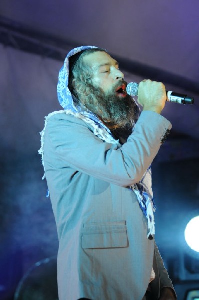 Matisyahu at Stubb's BarBQ, Austin, Texas 08/18/10 - photo by Jeff Barringe