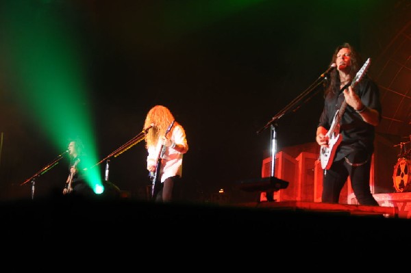 Megadeth at Superpages.com Center, Dallas Texas, 09/24/10 Opening night of