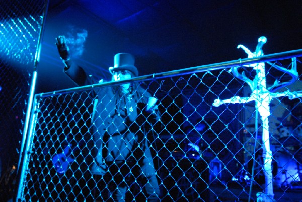 Ministry at La Zona Rosa, Austin, Texas