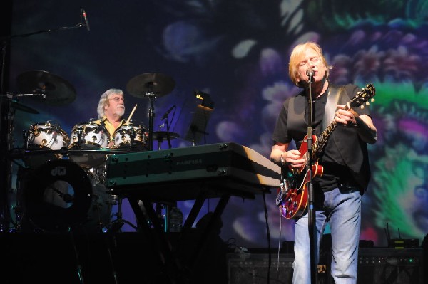 The Moody Blues at ACL Live Moody Theater, Austin, Texas 04/28/2011 - photo