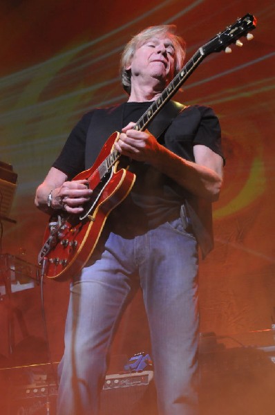 The Moody Blues at ACL Live Moody Theater, Austin, Texas 04/28/2011 - photo