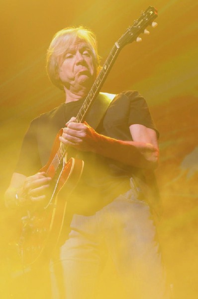 The Moody Blues at ACL Live Moody Theater, Austin, Texas 04/28/2011 - photo