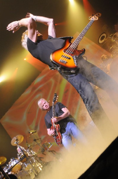 The Moody Blues at ACL Live Moody Theater, Austin, Texas 04/28/2011 - photo