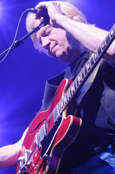 The Moody Blues at ACL Live Moody Theater, Austin, Texas 04/28/2011 - photo