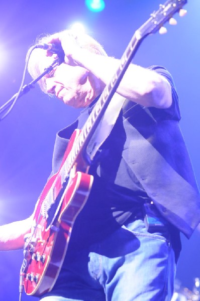 The Moody Blues at ACL Live Moody Theater, Austin, Texas 04/28/2011 - photo