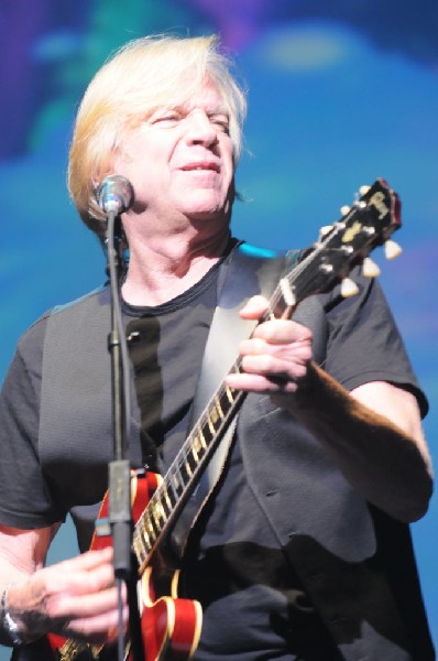 The Moody Blues at ACL Live Moody Theater, Austin, Texas 04/28/2011 - photo