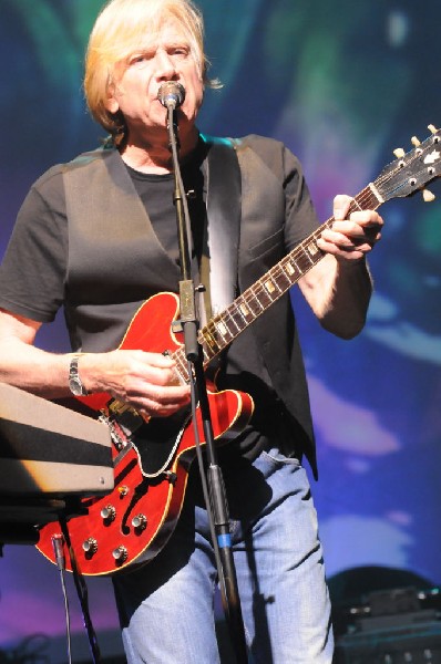 The Moody Blues at ACL Live Moody Theater, Austin, Texas 04/28/2011 - photo