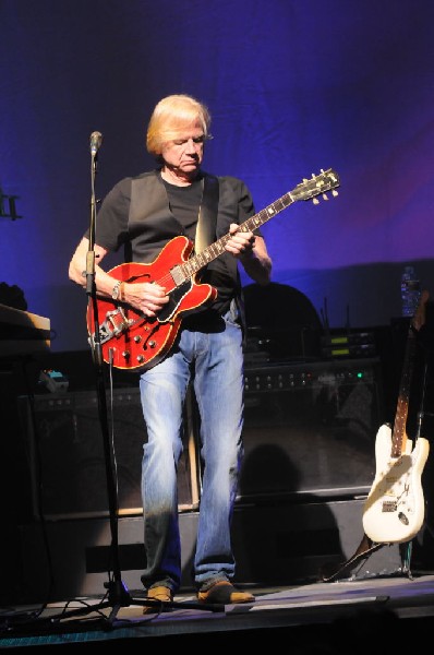 The Moody Blues at ACL Live Moody Theater, Austin, Texas 04/28/2011 - photo