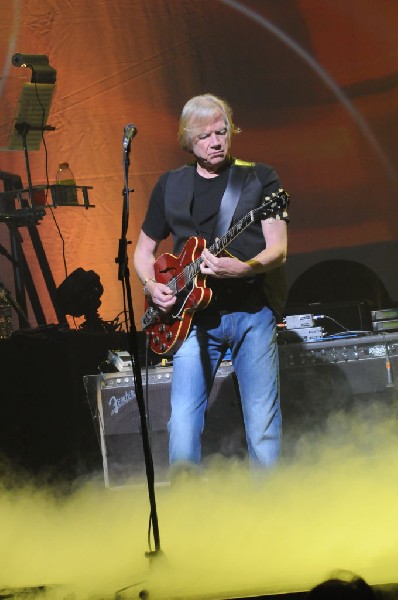 The Moody Blues at ACL Live Moody Theater, Austin, Texas 04/28/2011 - photo