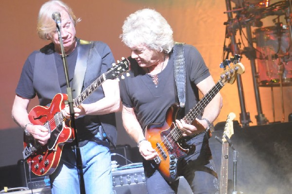 The Moody Blues at ACL Live Moody Theater, Austin, Texas 04/28/2011 - photo