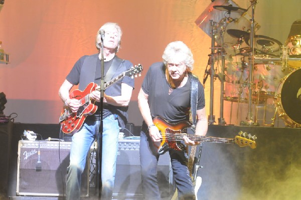 The Moody Blues at ACL Live Moody Theater, Austin, Texas 04/28/2011 - photo