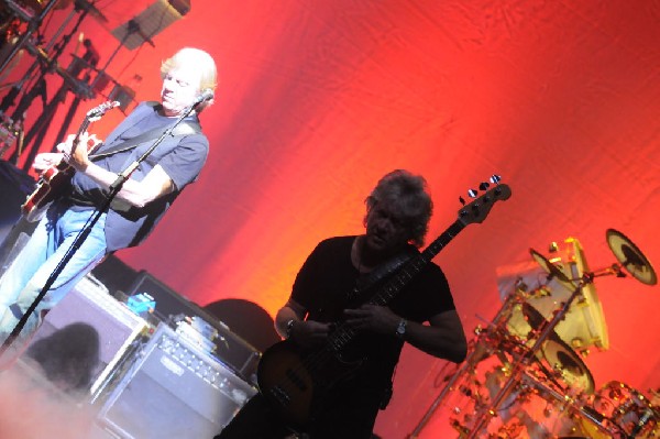 The Moody Blues at ACL Live Moody Theater, Austin, Texas 04/28/2011 - photo