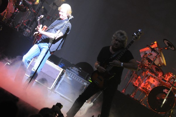 The Moody Blues at ACL Live Moody Theater, Austin, Texas 04/28/2011 - photo