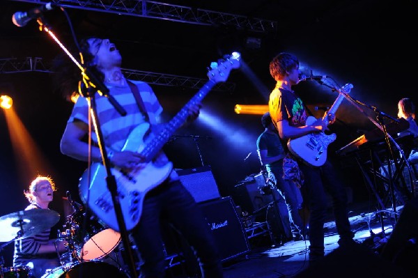 Morning Teleport at La Zona Rosa, Austin, Texas , 05/05/10