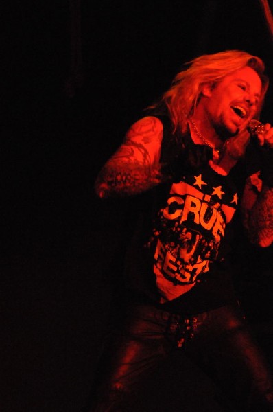 Mötley Crüe at the Verizon Wireless Amphitheater, Selma, Texas