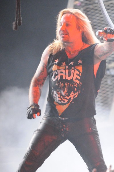 Mötley Crüe at the Verizon Wireless Amphitheater, Selma, Texas