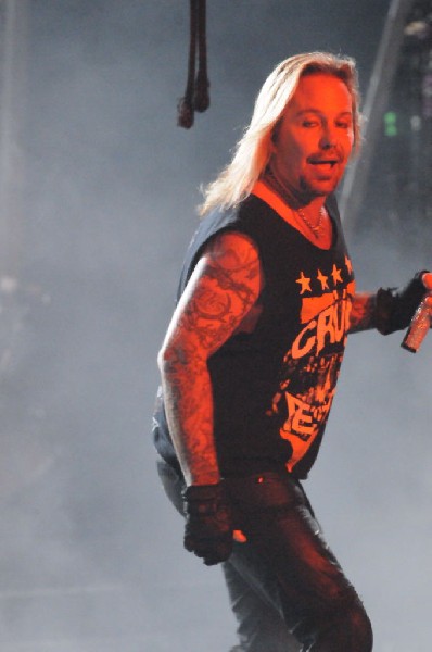 Mötley Crüe at the Verizon Wireless Amphitheater, Selma, Texas