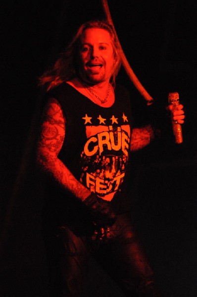 Mötley Crüe at the Verizon Wireless Amphitheater, Selma, Texas