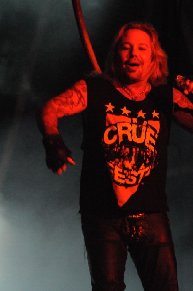 Mötley Crüe at the Verizon Wireless Amphitheater, Selma, Texas