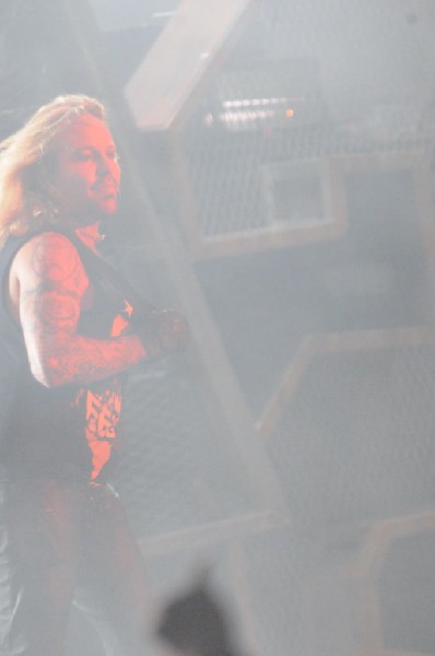Mötley Crüe at the Verizon Wireless Amphitheater, Selma, Texas