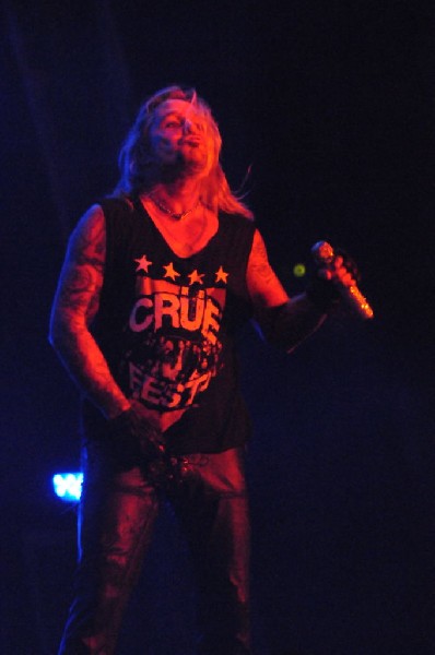 Mötley Crüe at the Verizon Wireless Amphitheater, Selma, Texas