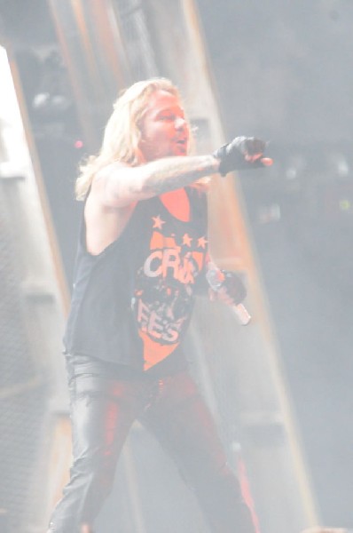 Mötley Crüe at the Verizon Wireless Amphitheater, Selma, Texas