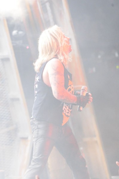 Mötley Crüe at the Verizon Wireless Amphitheater, Selma, Texas