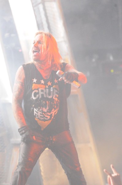 Mötley Crüe at the Verizon Wireless Amphitheater, Selma, Texas